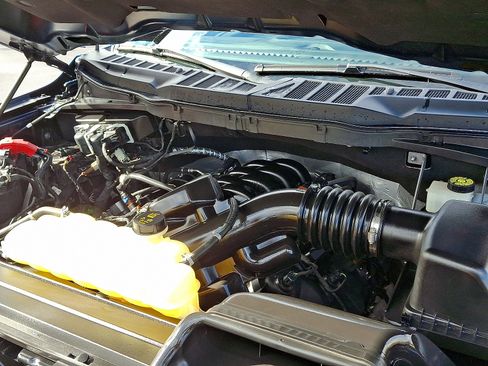 Certified 2022 Ford F150 XL w/ STX Black Appearance Package image 29