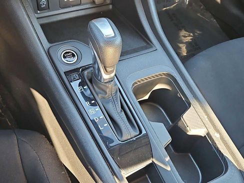 Used 2024 Nissan Sentra S image 44