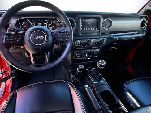Used 2020 Jeep Wrangler Sport image 13