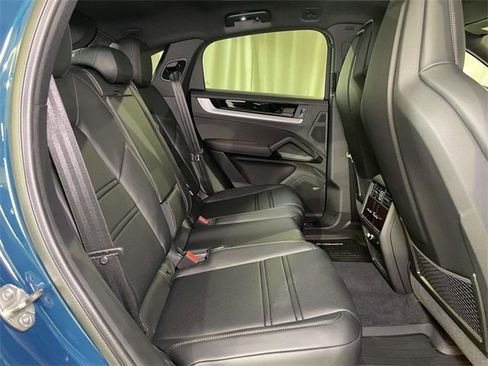 New 2026 Porsche Cayenne S image 22