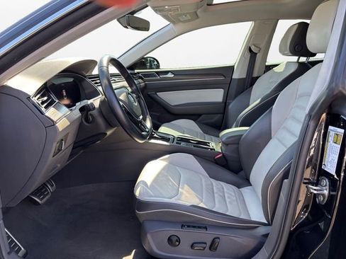 Used 2019 Volkswagen Arteon SEL image 9