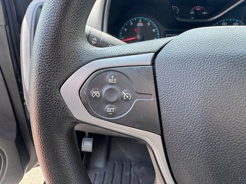 Used 2019 Chevrolet Colorado W/T w/ WT Convenience Package AWD/4WD image 17