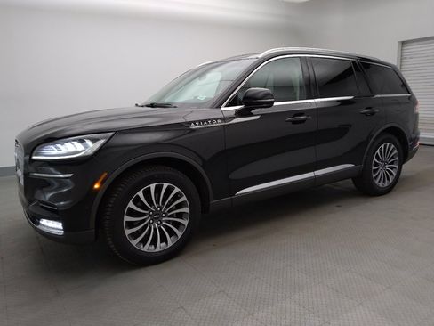 Used 2021 Lincoln Aviator Reserve w/ Equipment Group 201A AWD/4WD image 2