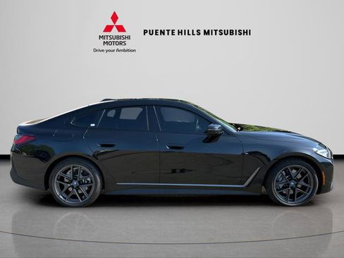 Used 2022 BMW i4 eDrive40 w/ Premium Package image 4