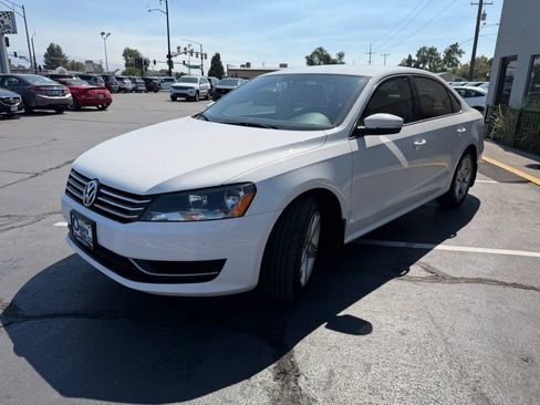 Used 2014 Volkswagen Passat 1.8T SE FWD image 3