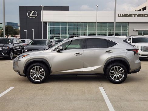 Used 2016 Lexus NX 200t FWD image 4