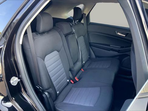 Used 2024 Ford Edge SE AWD/4WD image 18