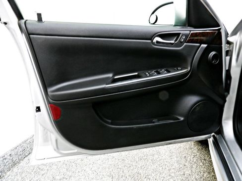 Used 2014 Chevrolet Impala Limited LS FWD image 7