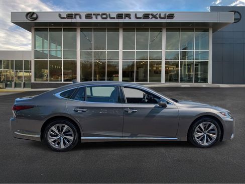 Used 2019 Lexus LS 500 AWD w/ Accessory Package (Z2) image 2
