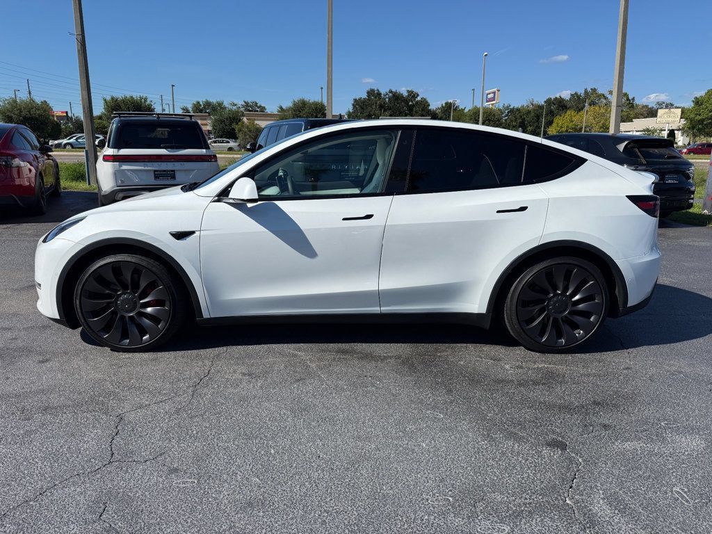 Used 2022 Tesla Model Y Performance AWD/4WD image 8
