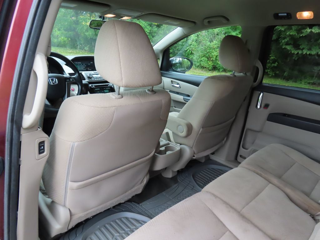Used 2016 Honda Odyssey SE image 23