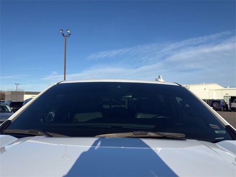 Used 2022 GMC Sierra 1500 AT4 w/ AT4 Preferred Package image 25