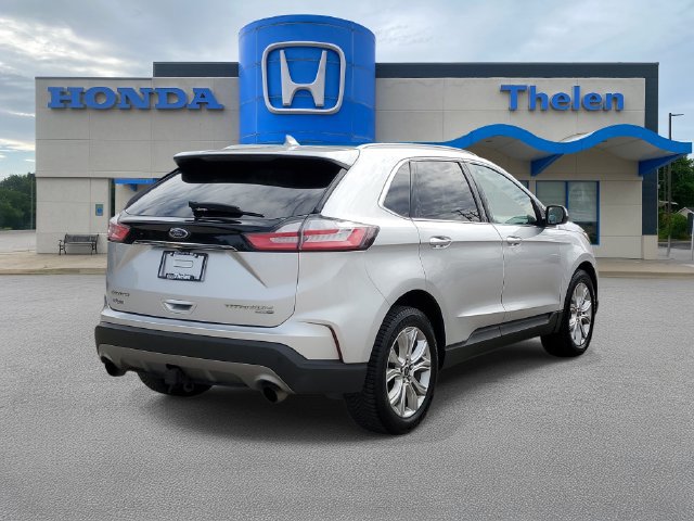 Used 2019 Ford Edge Titanium w/ Cold Weather Package AWD/4WD image 4
