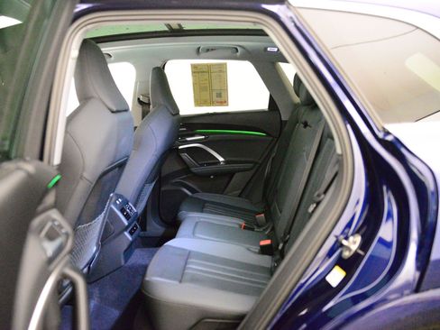New 2025 Audi Q5 Premium Plus image 11
