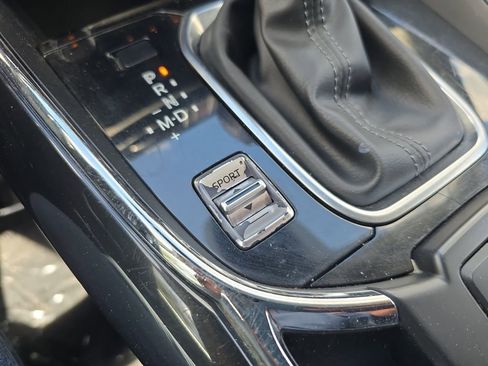 Used 2019 MAZDA CX-9 Touring image 30