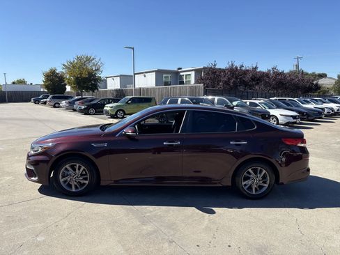 Used 2020 Kia Optima LX image 3