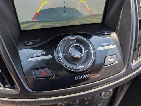 Used 2018 Ford Escape Titanium AWD/4WD image 28