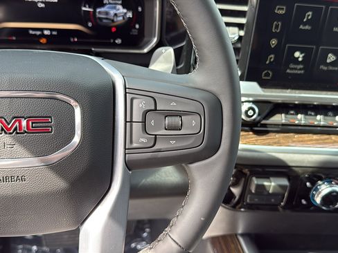 New 2026 GMC Sierra 1500 Elevation image 12
