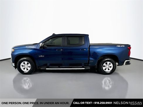 Used 2020 Chevrolet Silverado 1500 LT w/ Texas Edition image 8