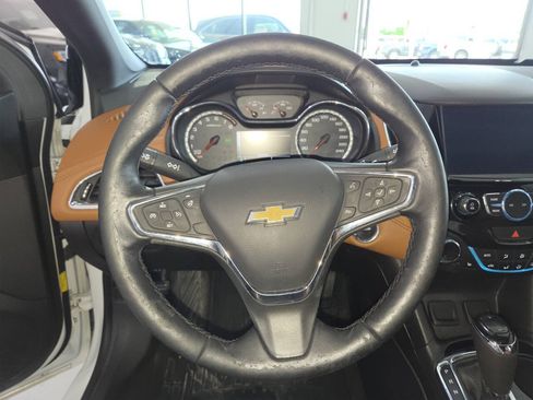 Used 2016 Chevrolet Cruze Premier FWD image 33