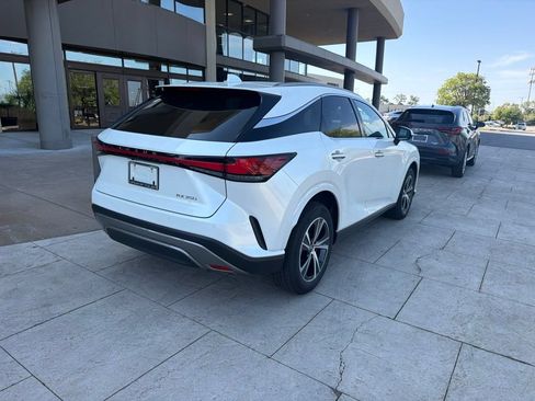 Used 2025 Lexus RX 350 Premium w/ Accessory Package (Z1) FWD image 3