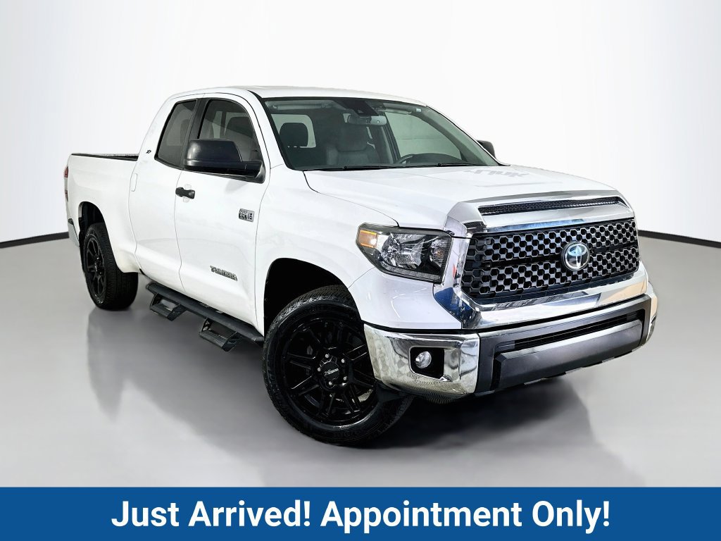 Used 2021 Toyota Tundra SR5 w/ SR5 Upgrade Package RWD image 1