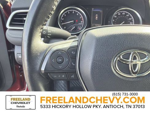 Used 2018 Toyota Camry SE image 27