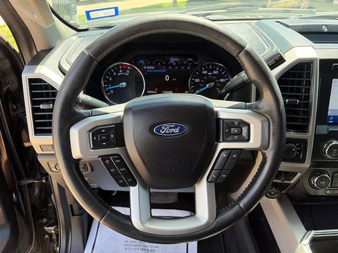 Used 2020 Ford F250 Lariat AWD/4WD image 23
