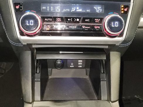 Used 2018 Subaru Legacy 2.5i Sport AWD/4WD image 31