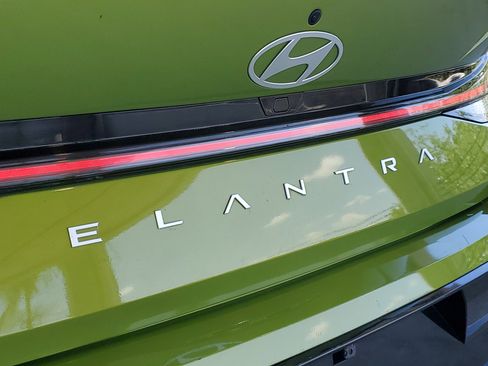 Used 2024 Hyundai Elantra N Line FWD image 5