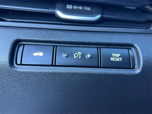 Used 2021 Nissan Altima 2.5 SR image 24