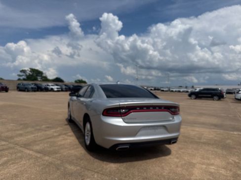 Used 2023 Dodge Charger SXT RWD image 16
