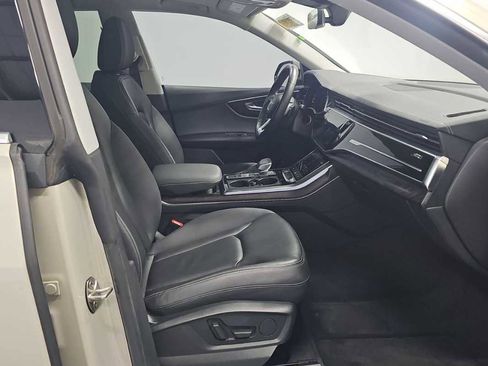 Used 2023 Audi Q8 Premium w/ Convenience Package AWD/4WD image 6