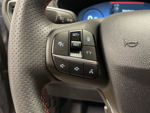 Used 2024 Ford Escape ST-Line Elite image 17