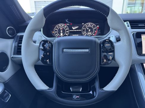 Used 2022 Land Rover Range Rover Sport SVR AWD/4WD image 16