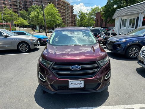 Used 2018 Ford Edge Sport w/ Equipment Group 401A AWD/4WD image 2