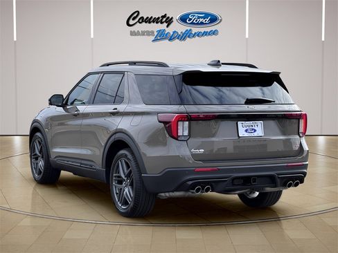 New 2026 Ford Explorer ST w/ Sun And Sound Package image 23