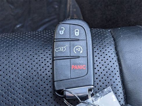 Certified 2018 Jeep Grand Cherokee High Altitude image 30