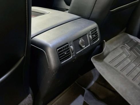 Used 2017 Toyota Tundra Platinum AWD/4WD image 27