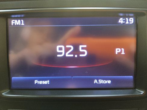 Used 2019 Kia Sportage LX image 25