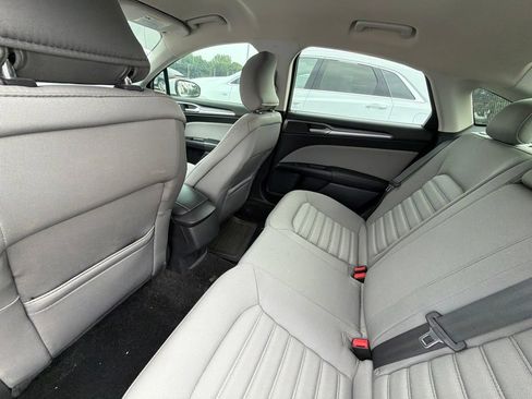 Used 2015 Ford Fusion S FWD image 12