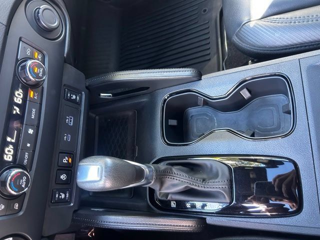 Used 2022 Nissan Frontier PRO-4X w/ Pro-4X Premium Package AWD/4WD image 32