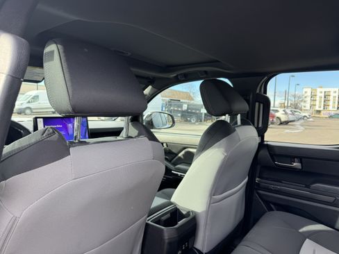 Certified 2025 Toyota Tacoma TRD Sport image 14