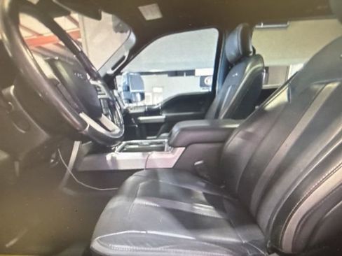 Used 2018 Ford F450 Platinum w/ Platinum Ultimate Package image 5