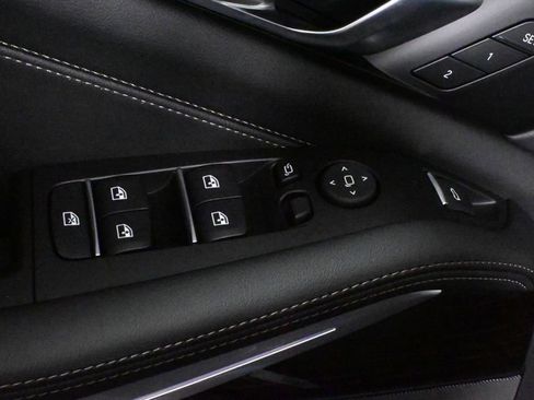 Used 2026 BMW X5 xDrive40i w/ M Sport Package image 32