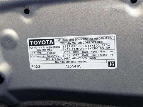 Used 2022 Toyota Sienna XLE image 27