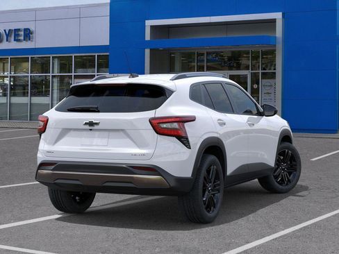 New 2025 Chevrolet Trax ACTIV w/ Driver Confidence Package image 4