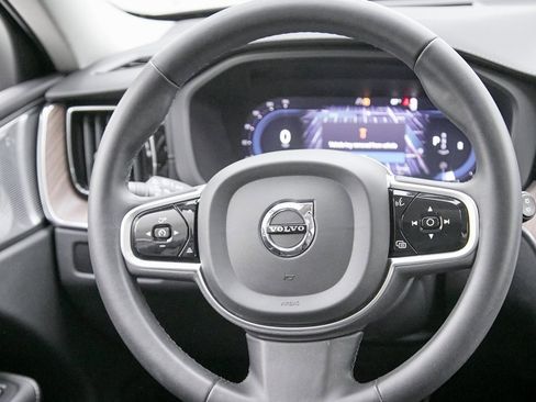 Certified 2023 Volvo XC60 B6 Ultimate image 28