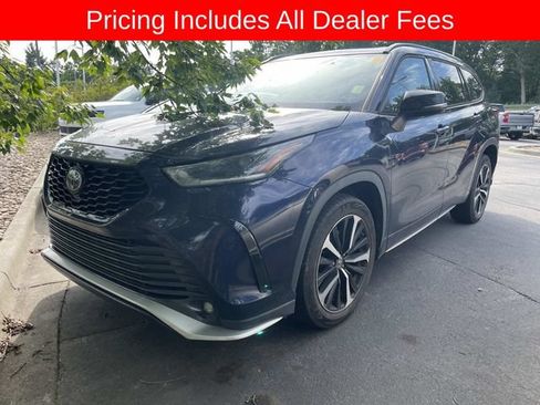 Used 2022 Toyota Highlander XSE AWD/4WD image 1