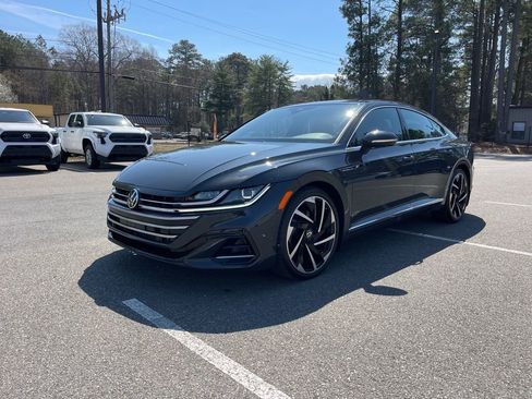 Used 2021 Volkswagen Arteon SEL Premium image 2